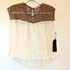 NWT Chloe K. Lace Semi-sheer Two-tone Taupe Beige Sleeveless Top Women's Small